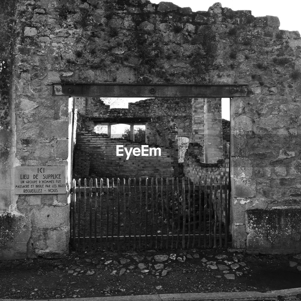 architecture, ruins, black and white, built structure, monochrome photography, history, ancient history, old, monochrome, building exterior, entrance, no people, black, building, day, abandoned, the past, damaged, old ruin, door, house, weathered, outdoors, rundown, gate, wall, nature, wall - building feature, iron, decline, deterioration, ancient, bad condition, ruined, closed, window