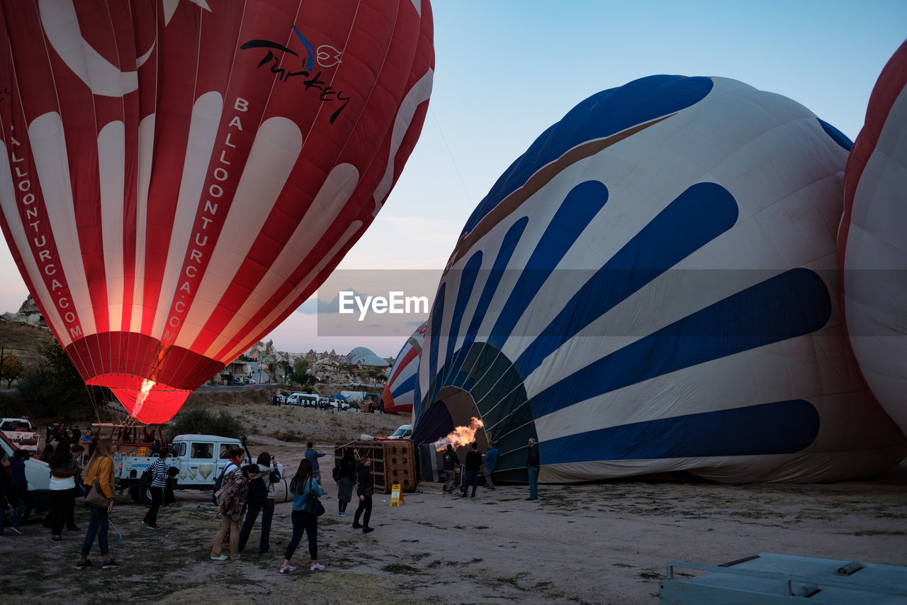 PEOPLE ON HOT AIR BALLOON