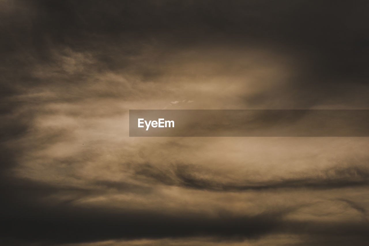 Sky of turbulence