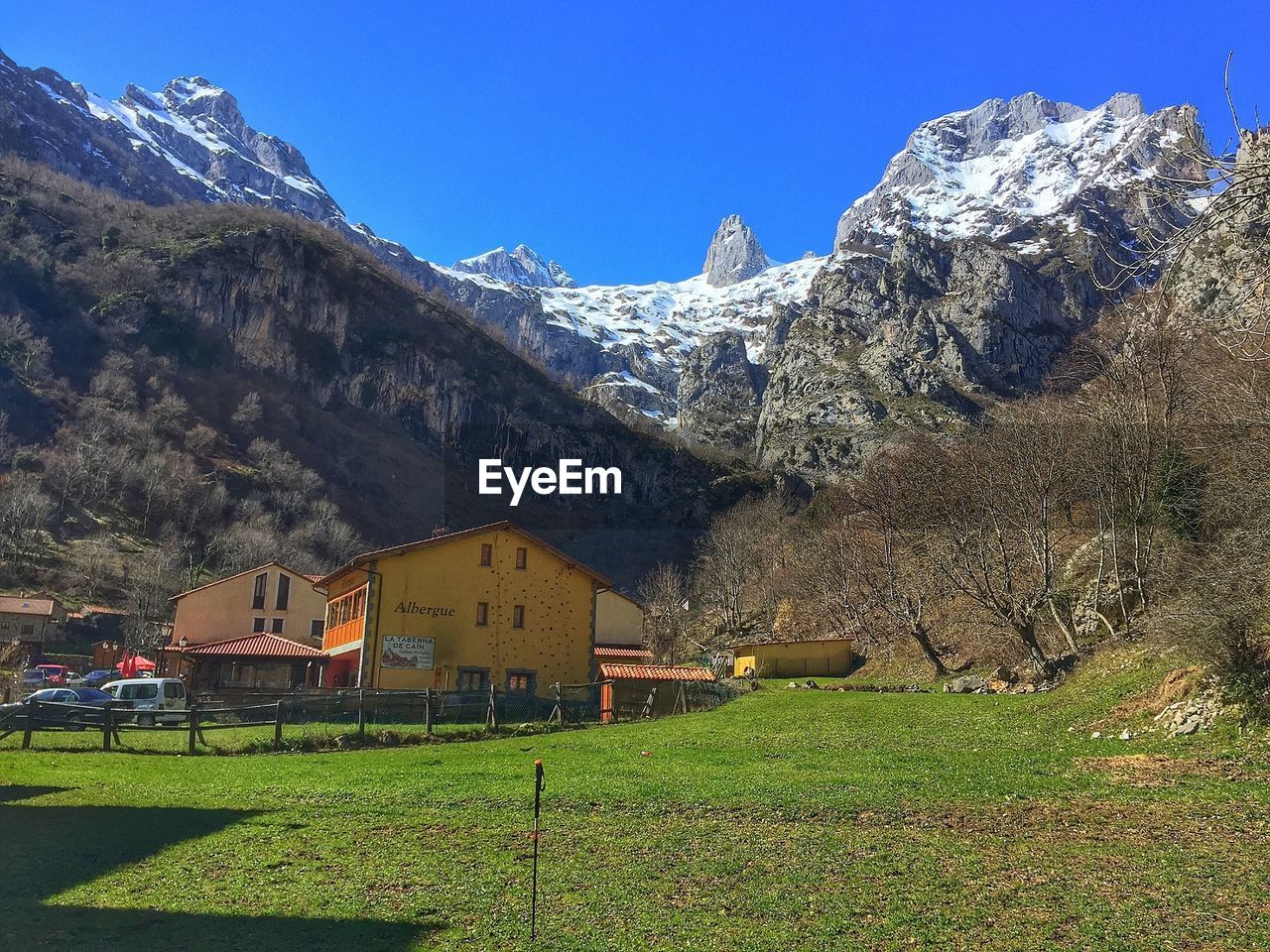 SCENIC VIEW OF LANDSCAPE AND MOUNTAINS