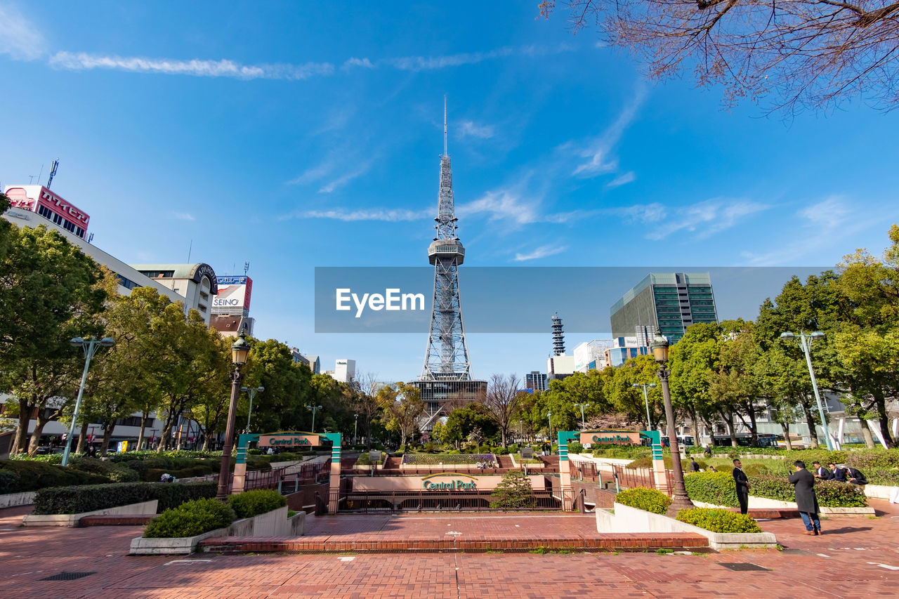 PANORAMIC VIEW OF BUILDINGS IN CITY