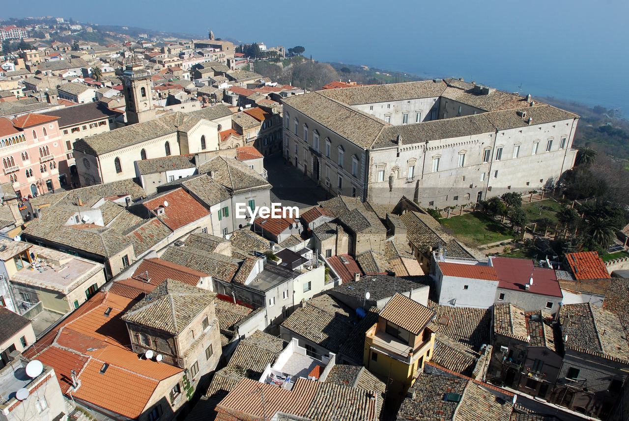 HIGH ANGLE VIEW OF TOWNSCAPE