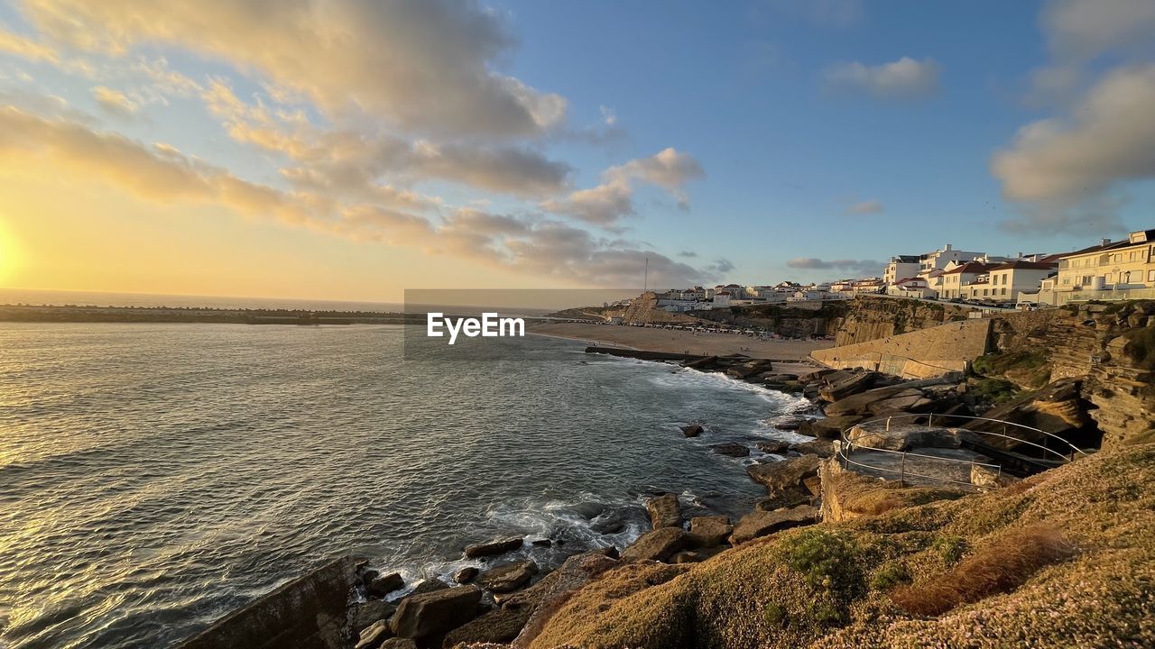 PANORAMIC SHOT OF SEA AGAINST SKY