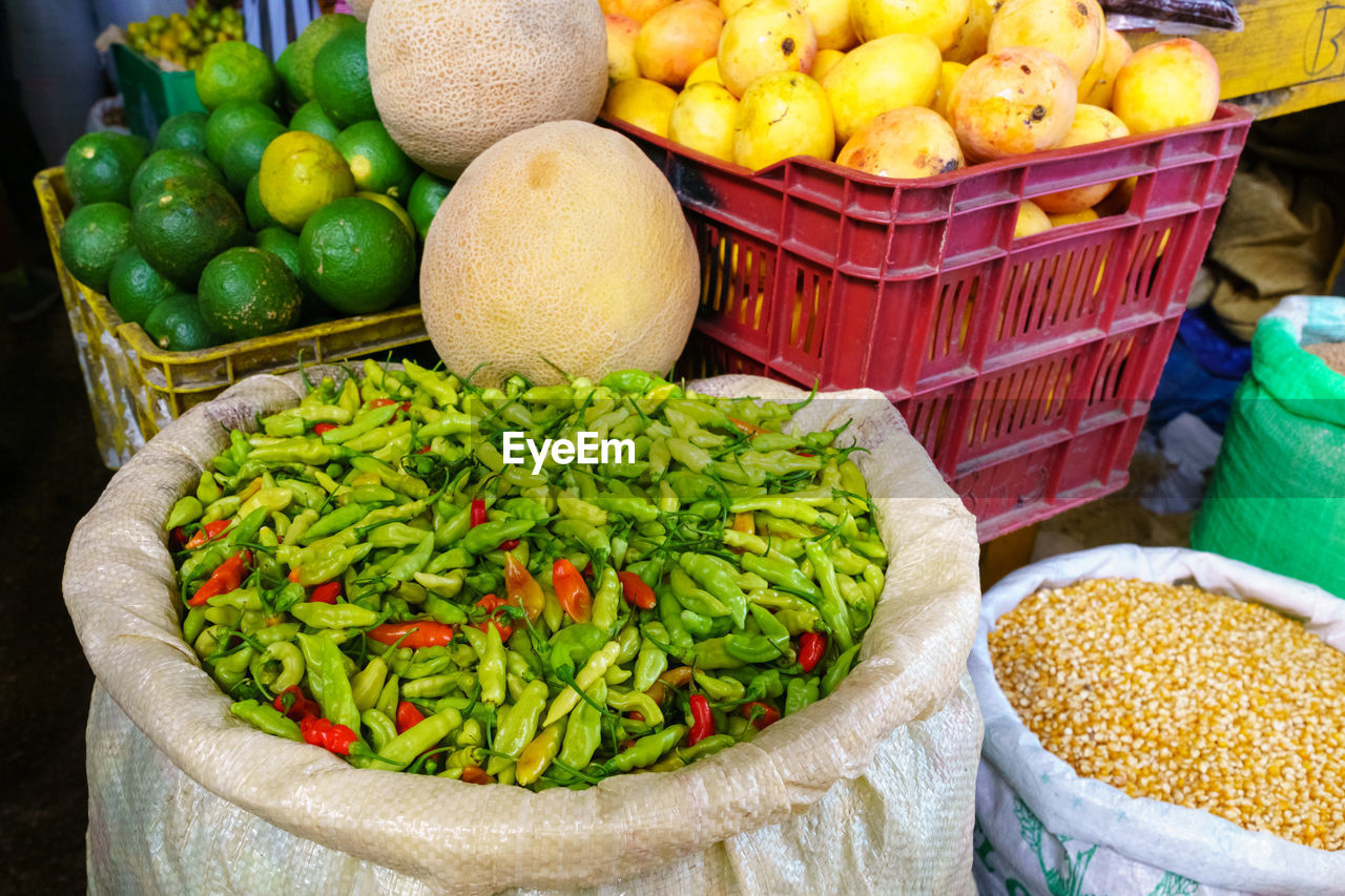 HIGH ANGLE VIEW OF FRUITS AND VEGETABLES IN MARKET