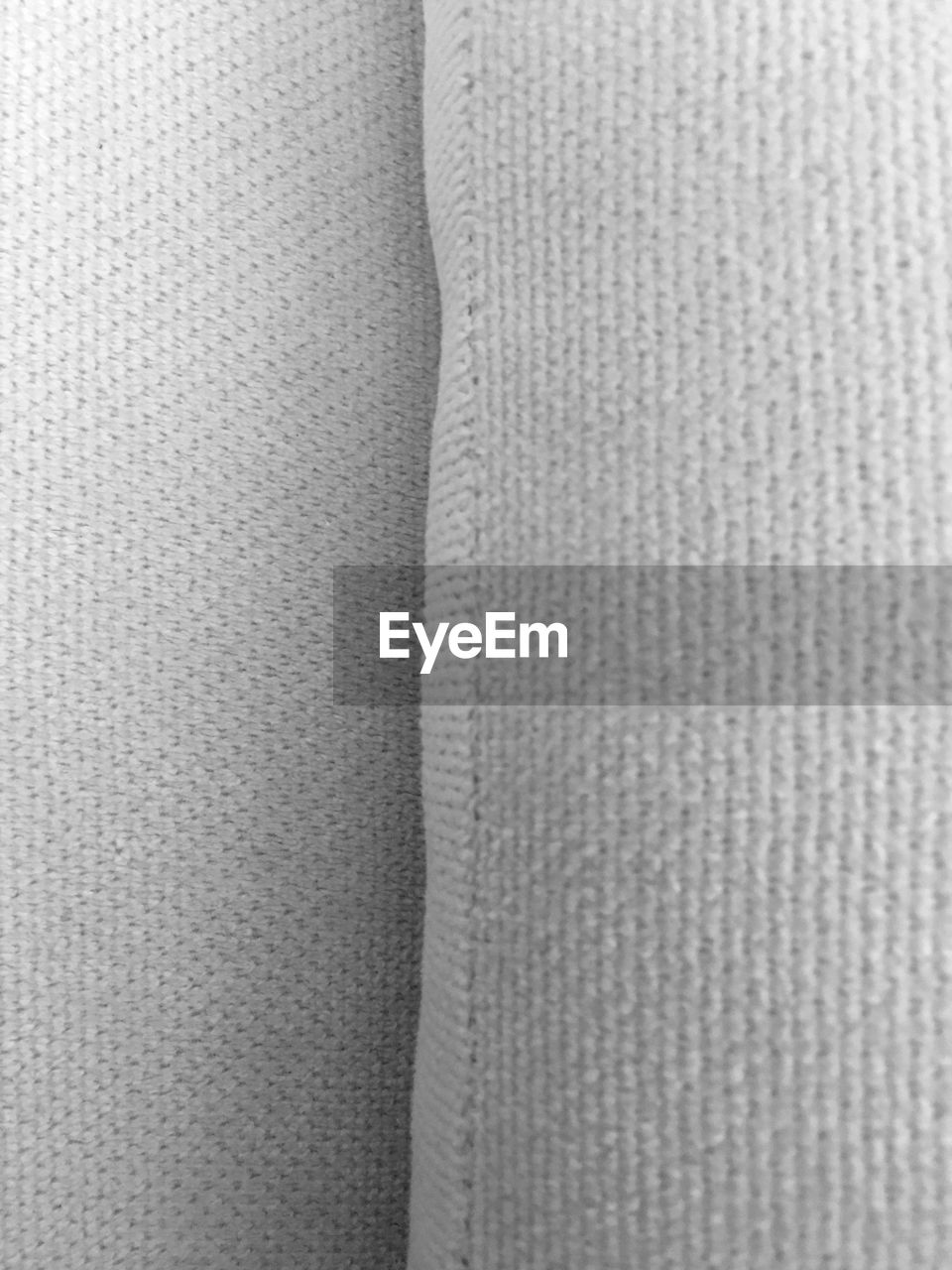 FULL FRAME SHOT OF WHITE FABRIC