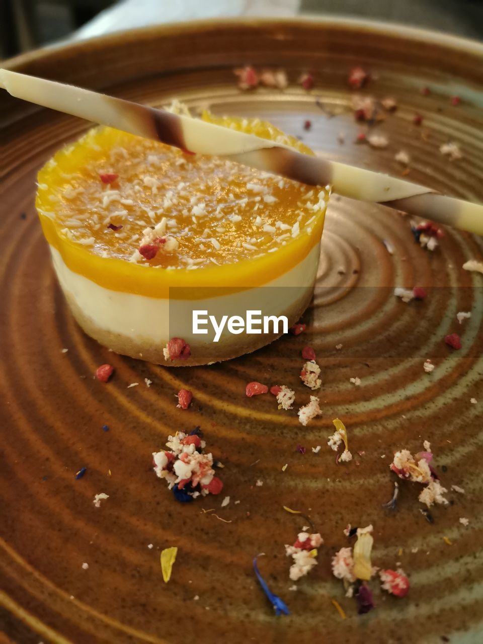 CLOSE-UP OF DESSERT IN PLATE