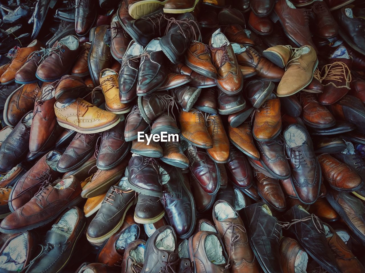 FULL FRAME SHOT OF ONIONS FOR SALE