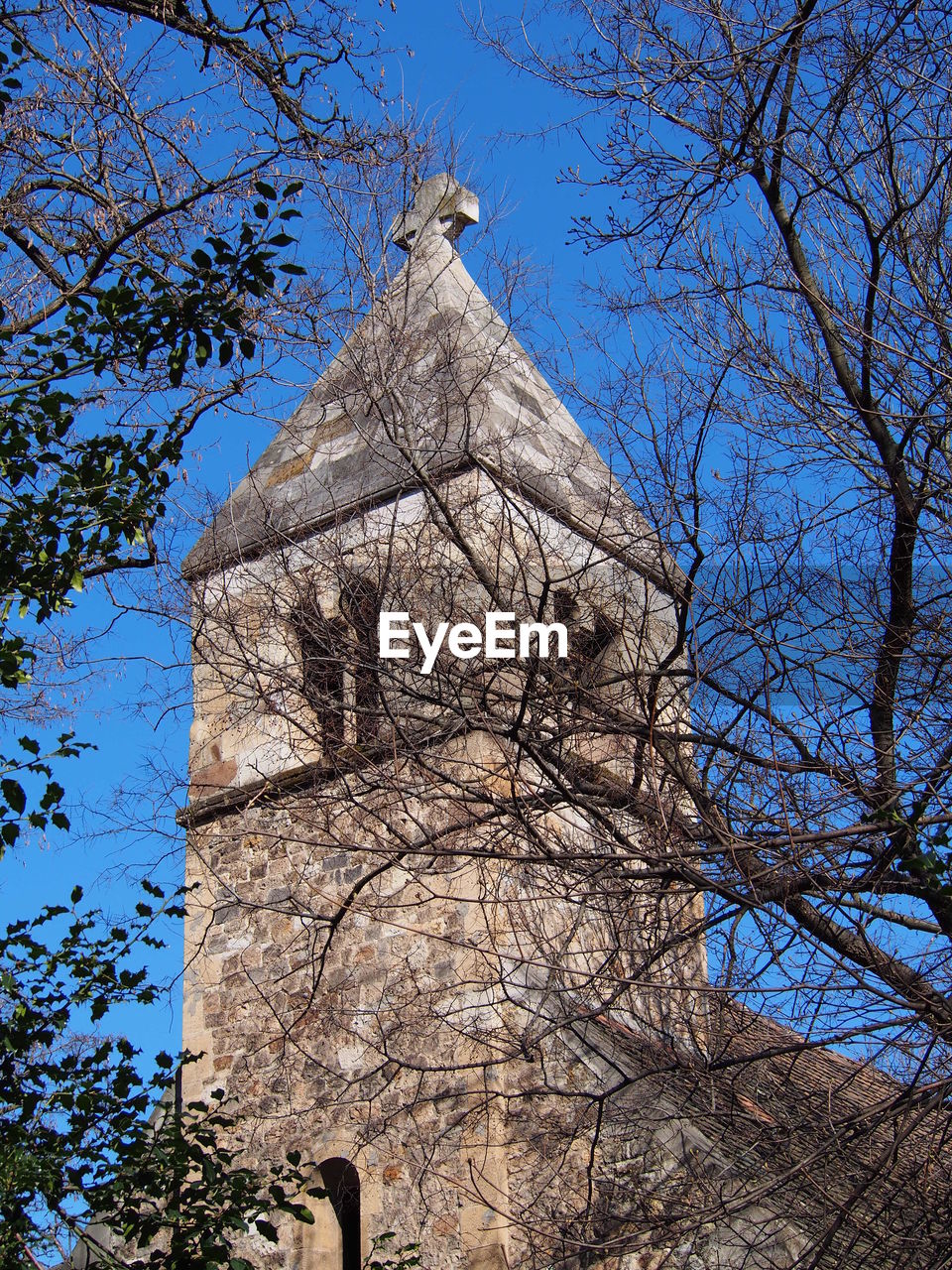 LOW ANGLE VIEW OF CHURCH AGAINST SKY