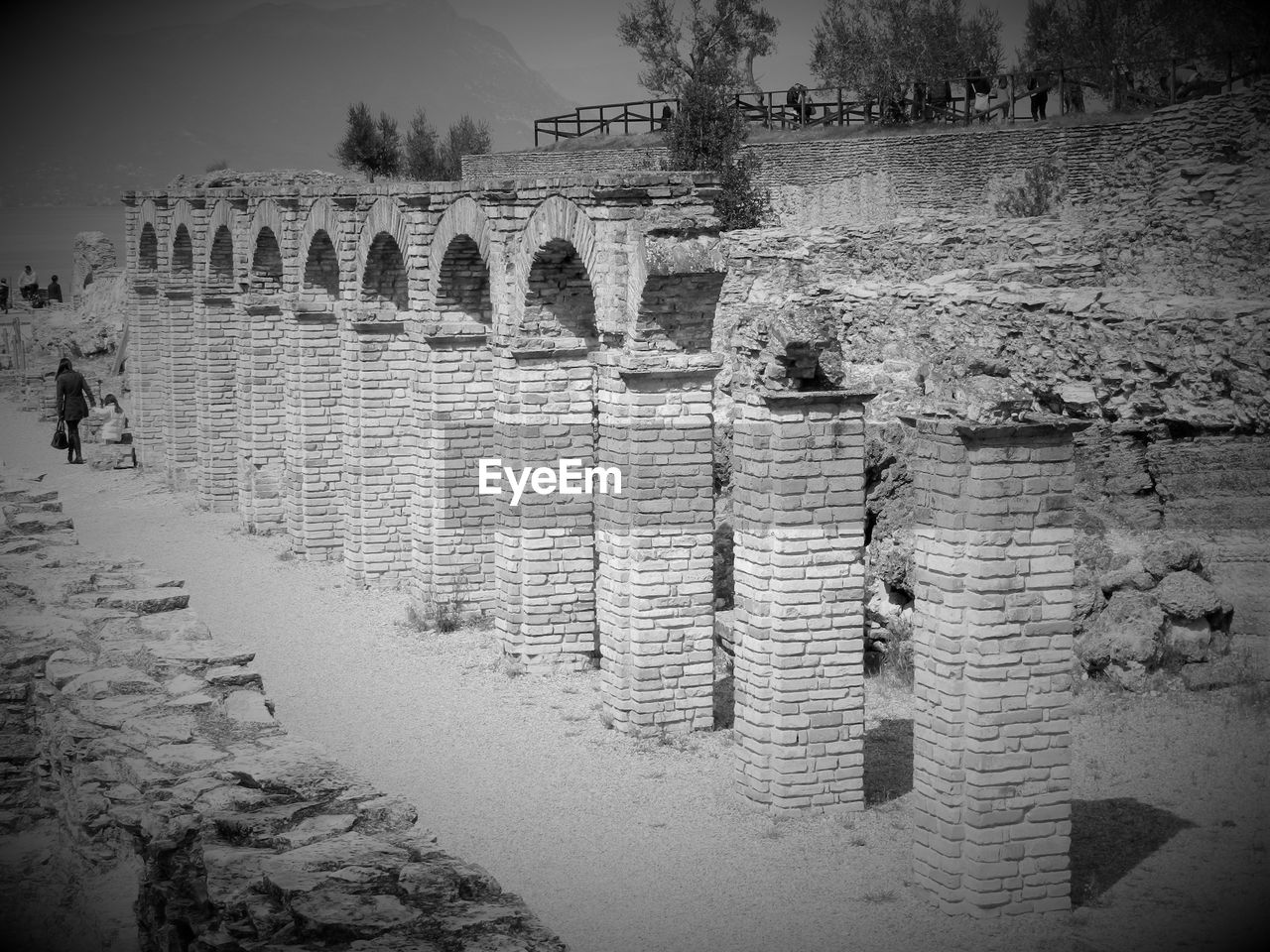 VIEW OF OLD RUINS