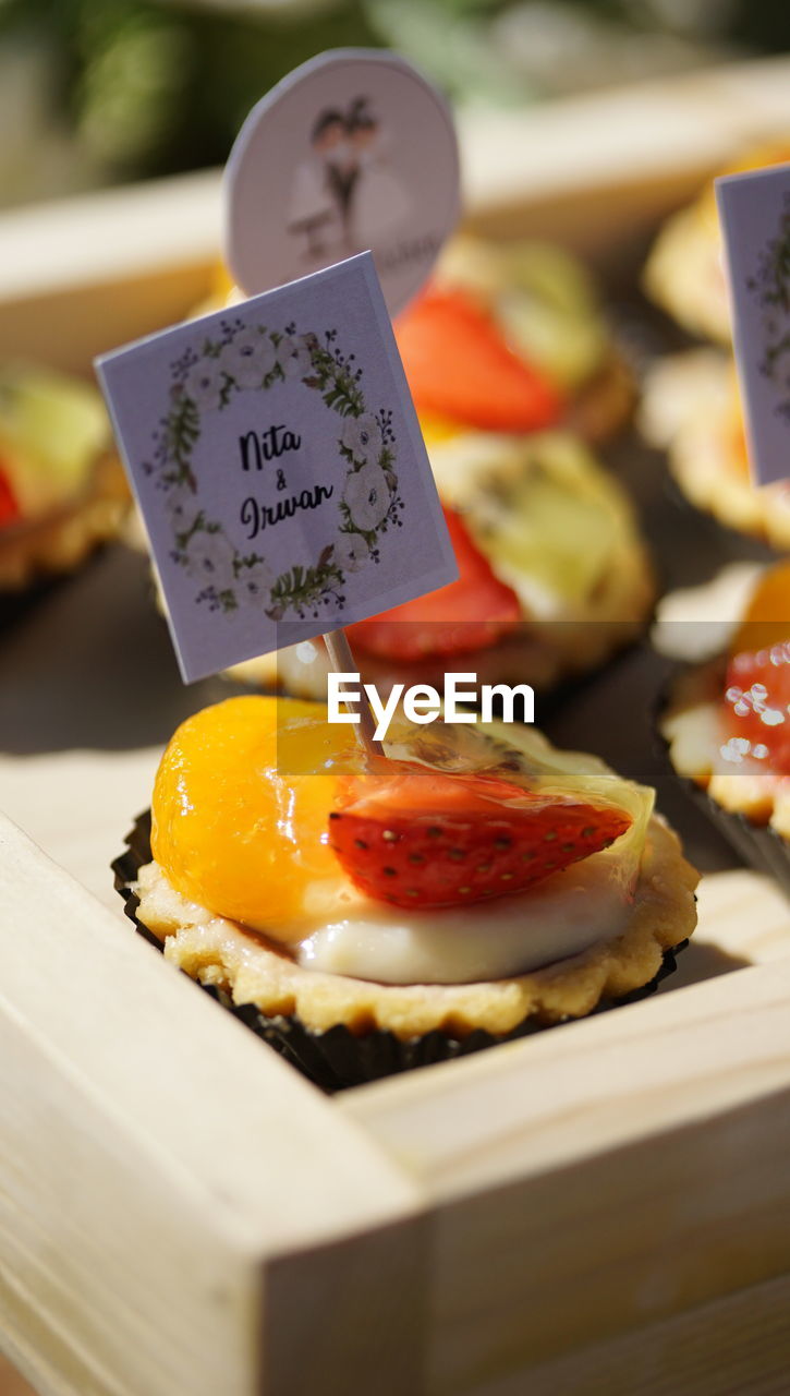 CLOSE-UP OF FOOD SERVED IN TRAY