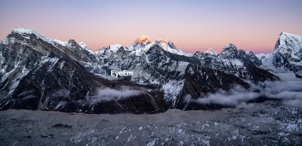 Everest in the sunset 