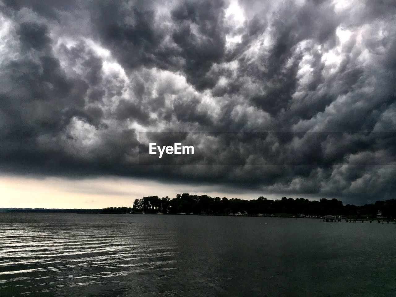 VIEW OF CLOUDY SKY OVER SEA