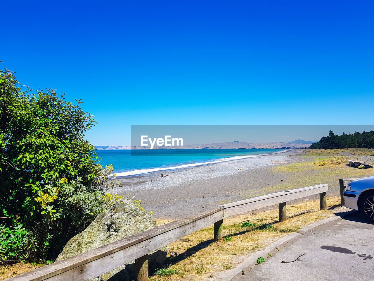 SCENIC VIEW OF SEA AGAINST BLUE SKY