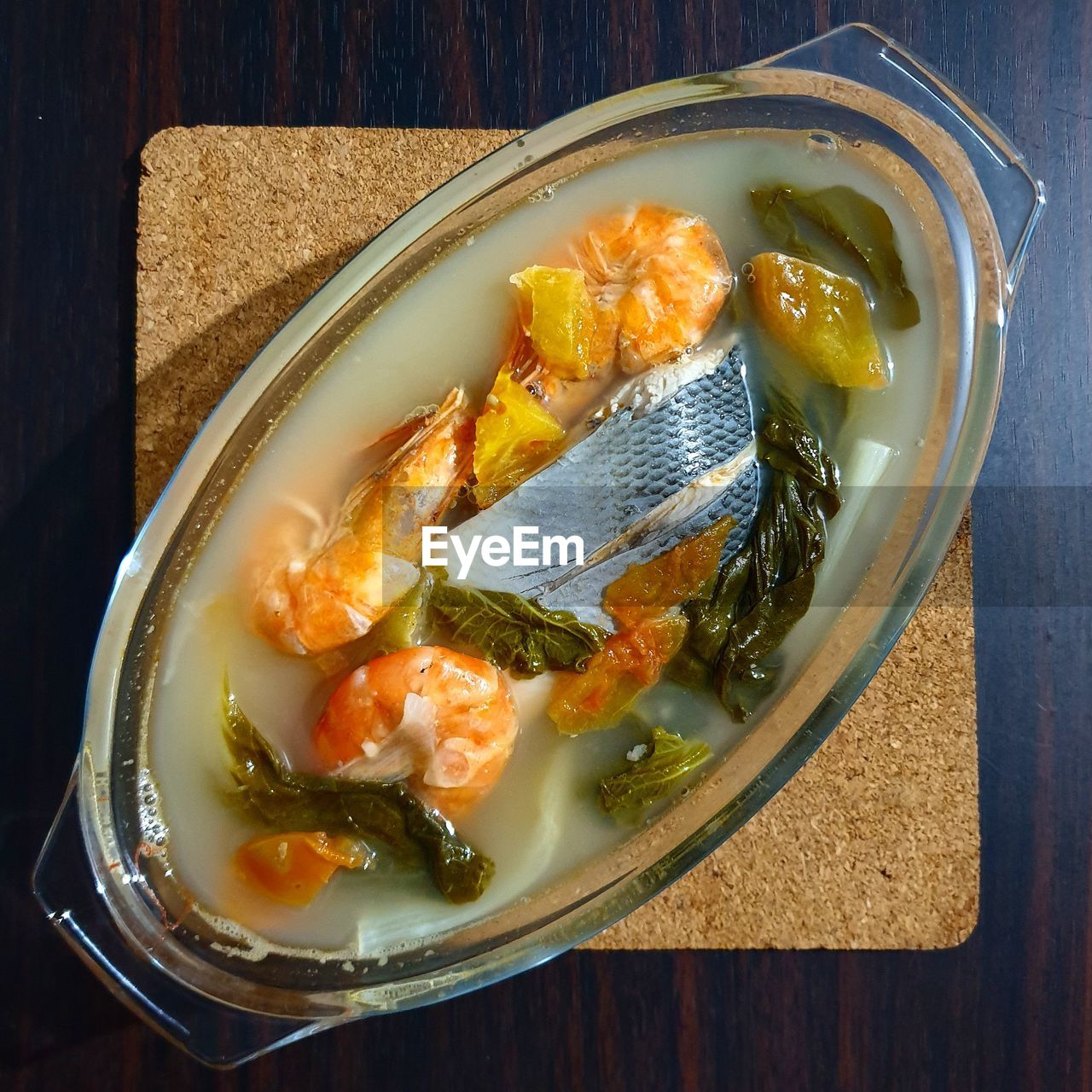 HIGH ANGLE VIEW OF SEAFOOD SERVED IN PLATE