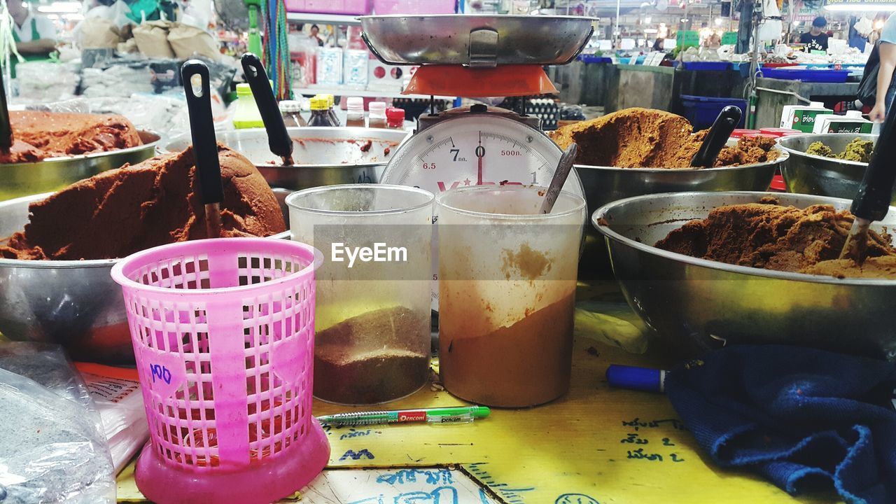 CLOSE-UP OF FOOD FOR SALE AT STREET MARKET