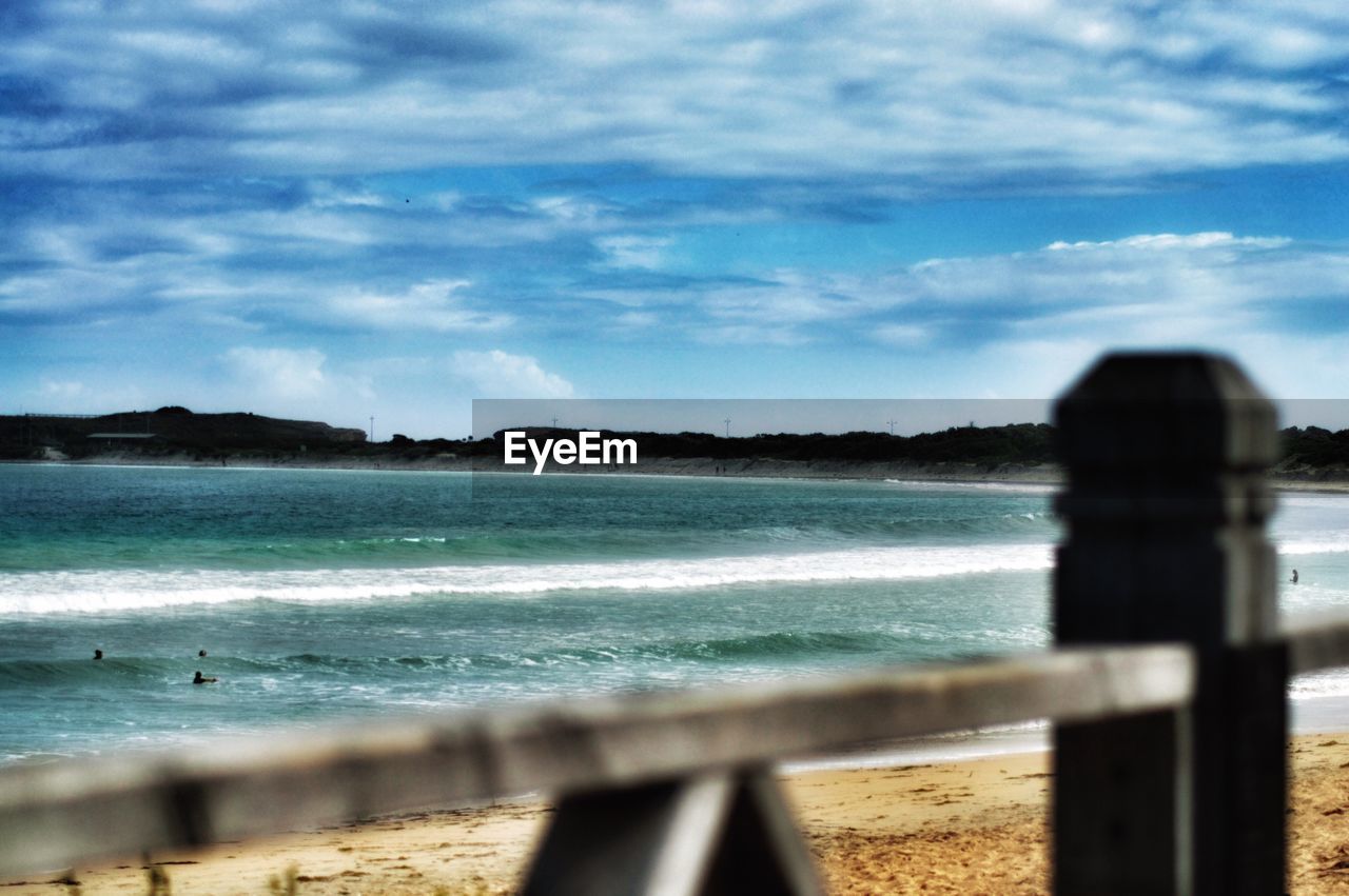 SCENIC VIEW OF CALM SEA AGAINST SKY