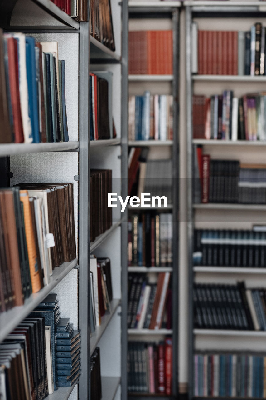 Books are on the shelves in the school library