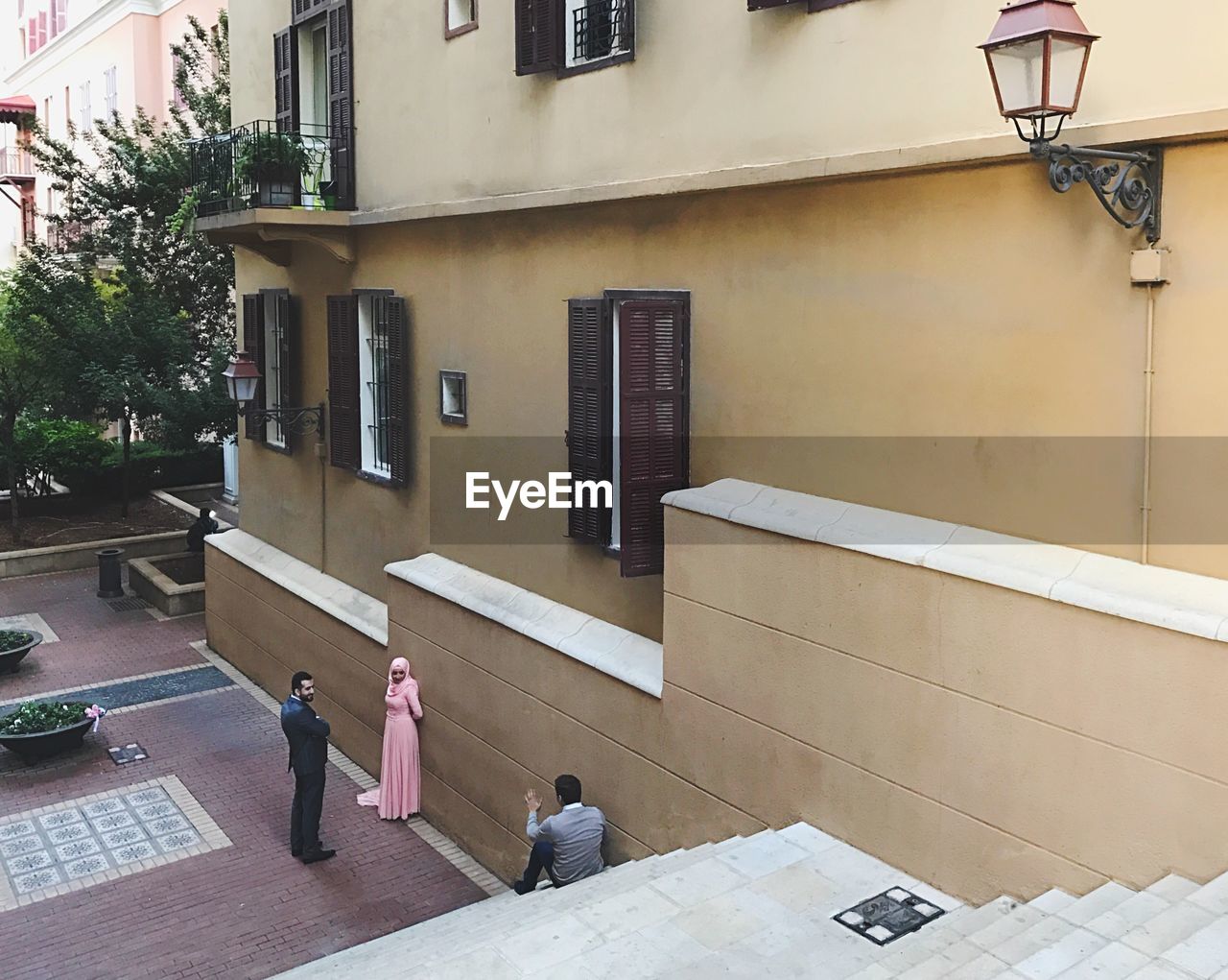 WOMEN IN BALCONY