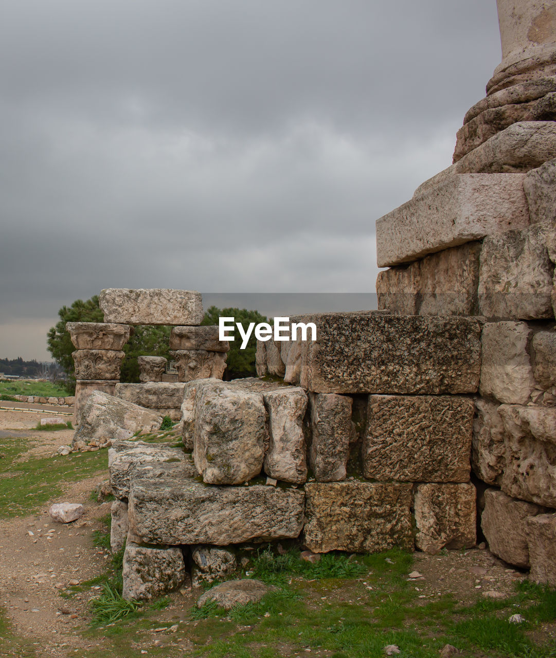 OLD RUINS AGAINST SKY