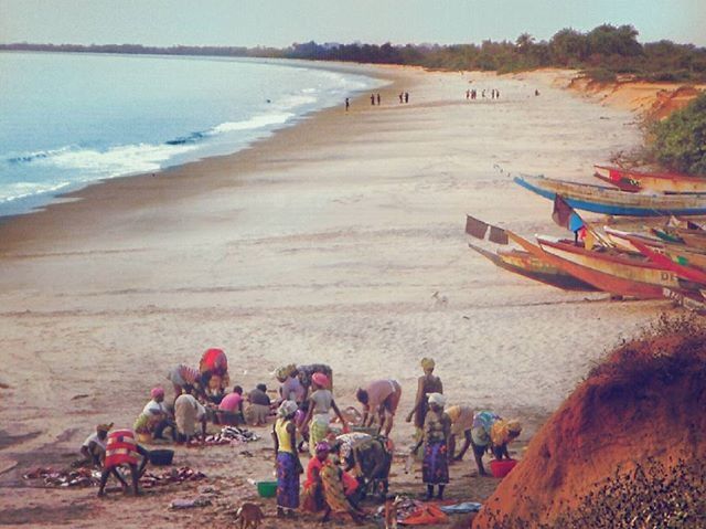 TOURISTS ON BEACH