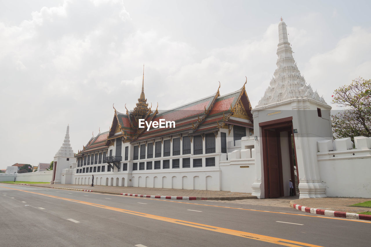 Wat phra kaew in bangkok attraction.