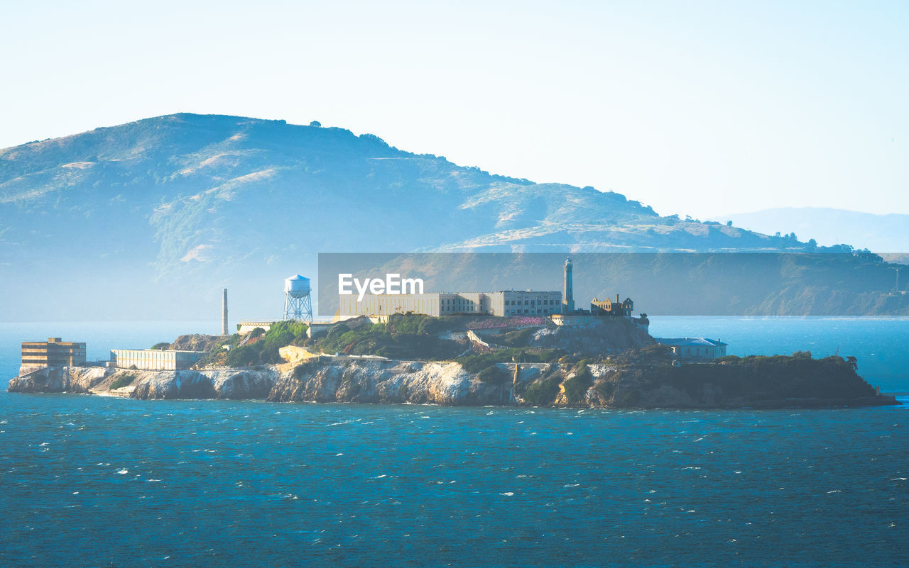 Alcatraz island with light fog