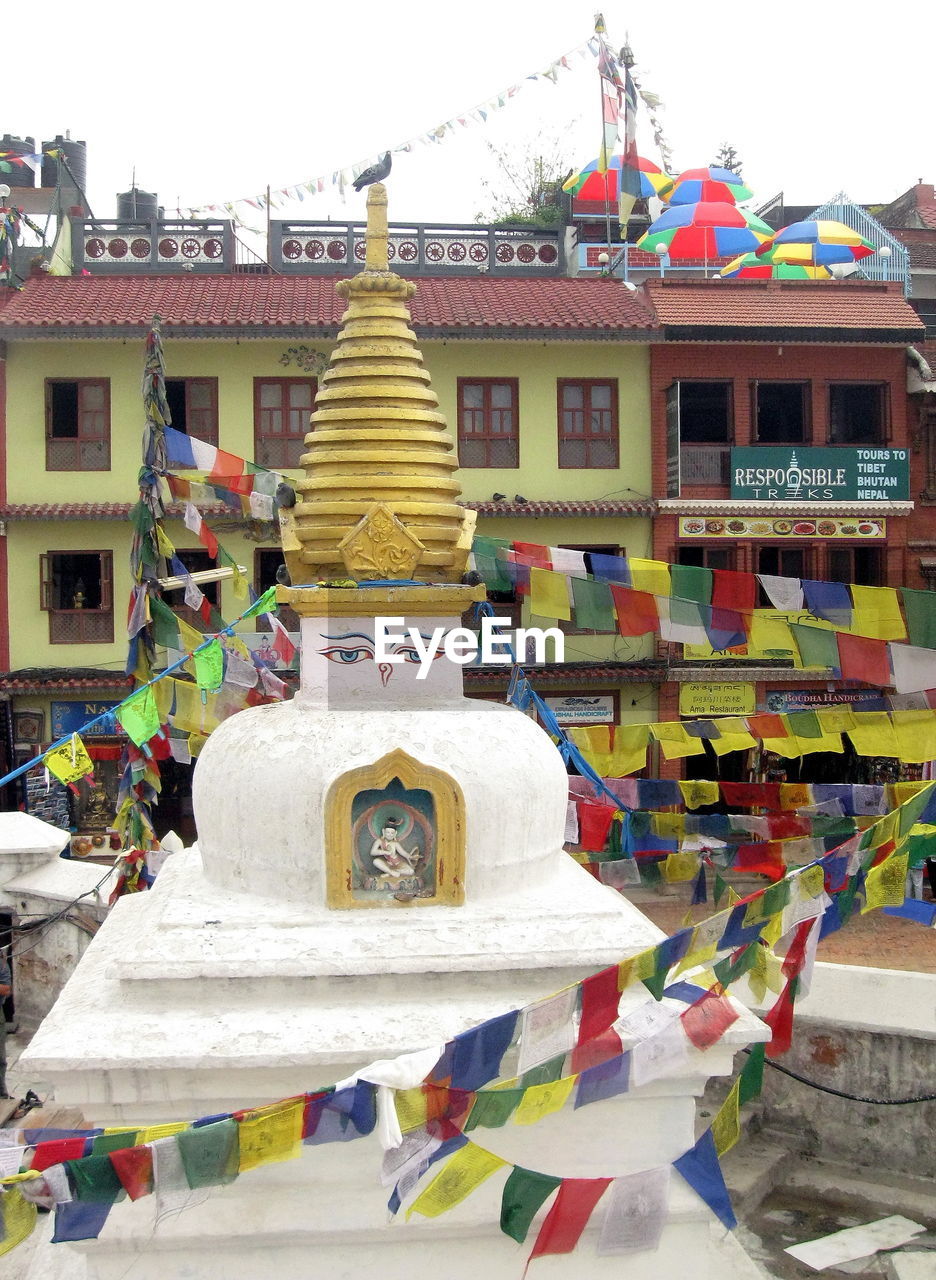 STATUE OF TEMPLE