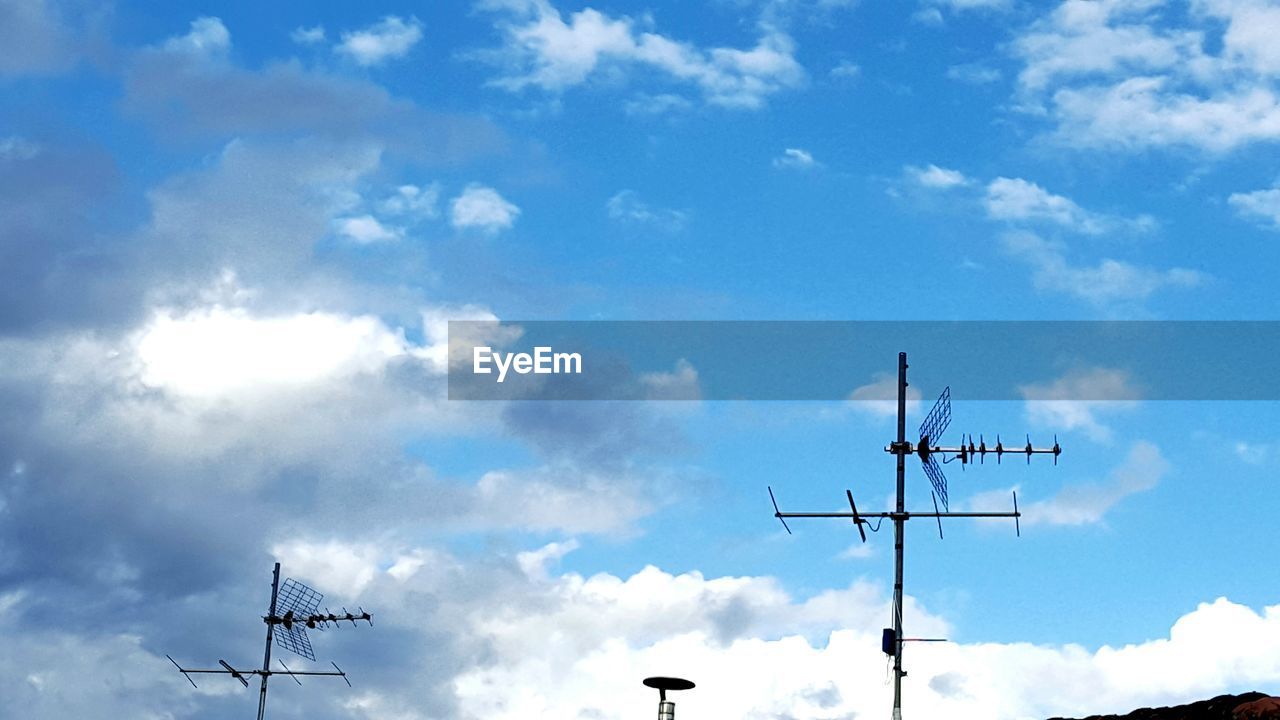 LOW ANGLE VIEW OF WINDMILL AGAINST SKY