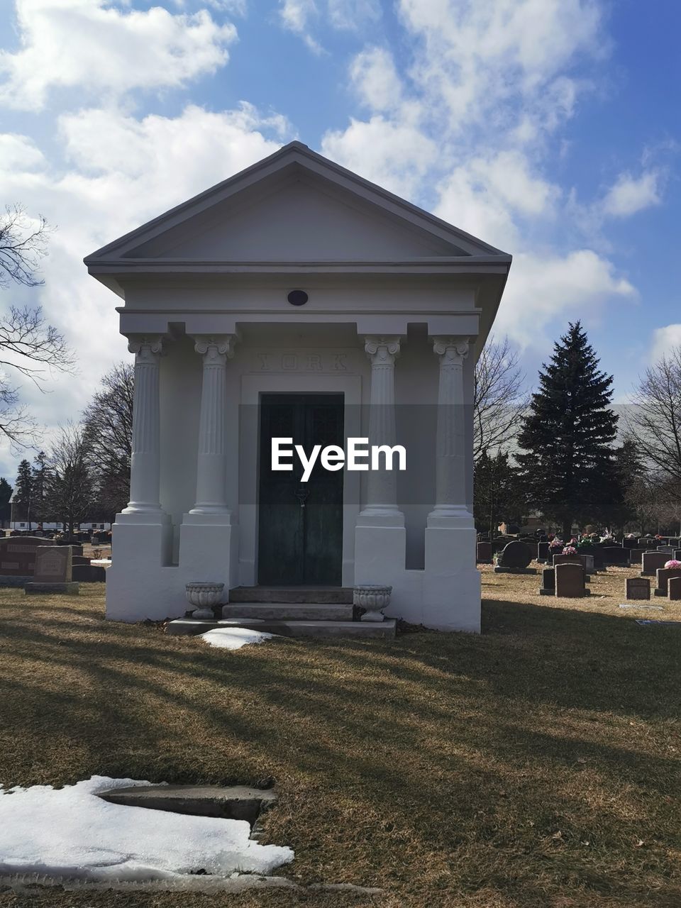 VIEW OF HISTORICAL BUILDING