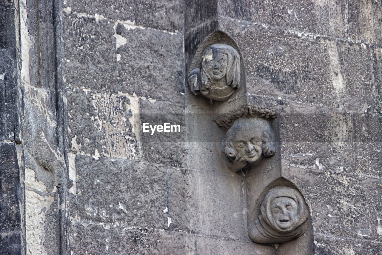 Old sculptures on wall