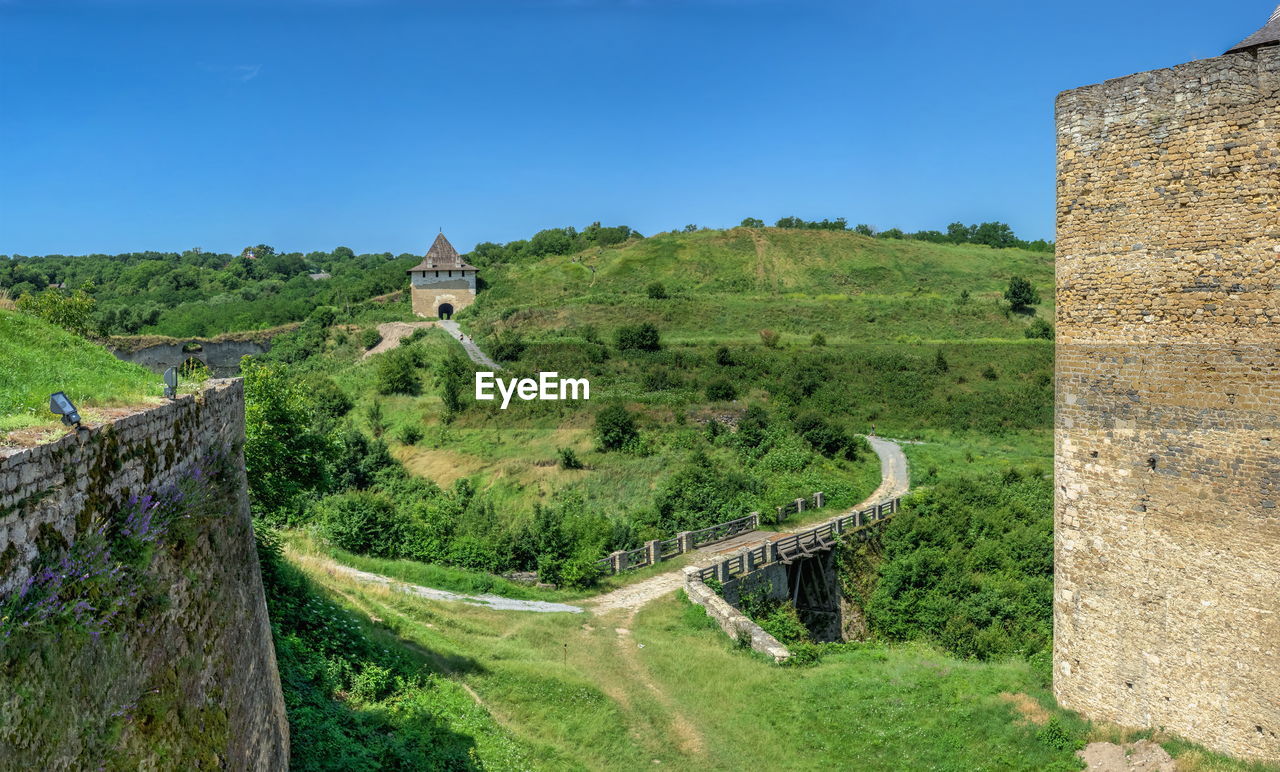 Khotyn, ukraine 11.07.2021. khotyn fortress in chernivtsi region of ukraine on a sunny summer day