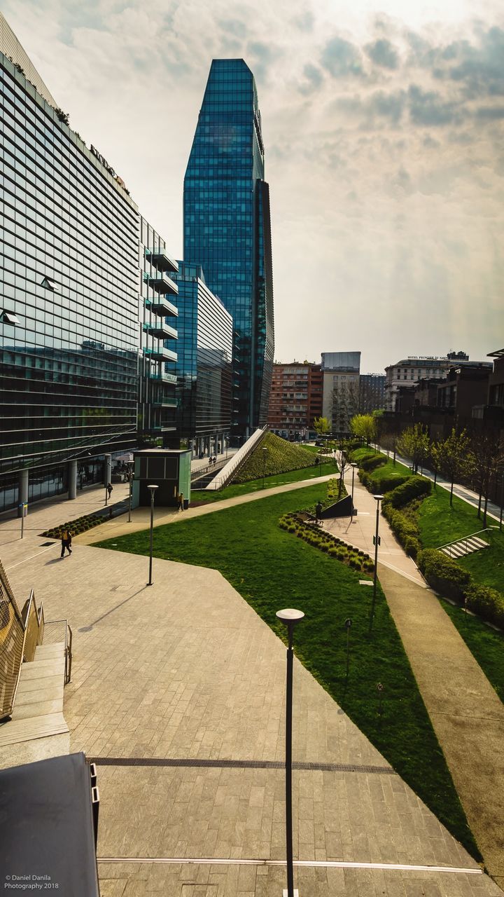 VIEW OF MODERN BUILDINGS AGAINST SKY