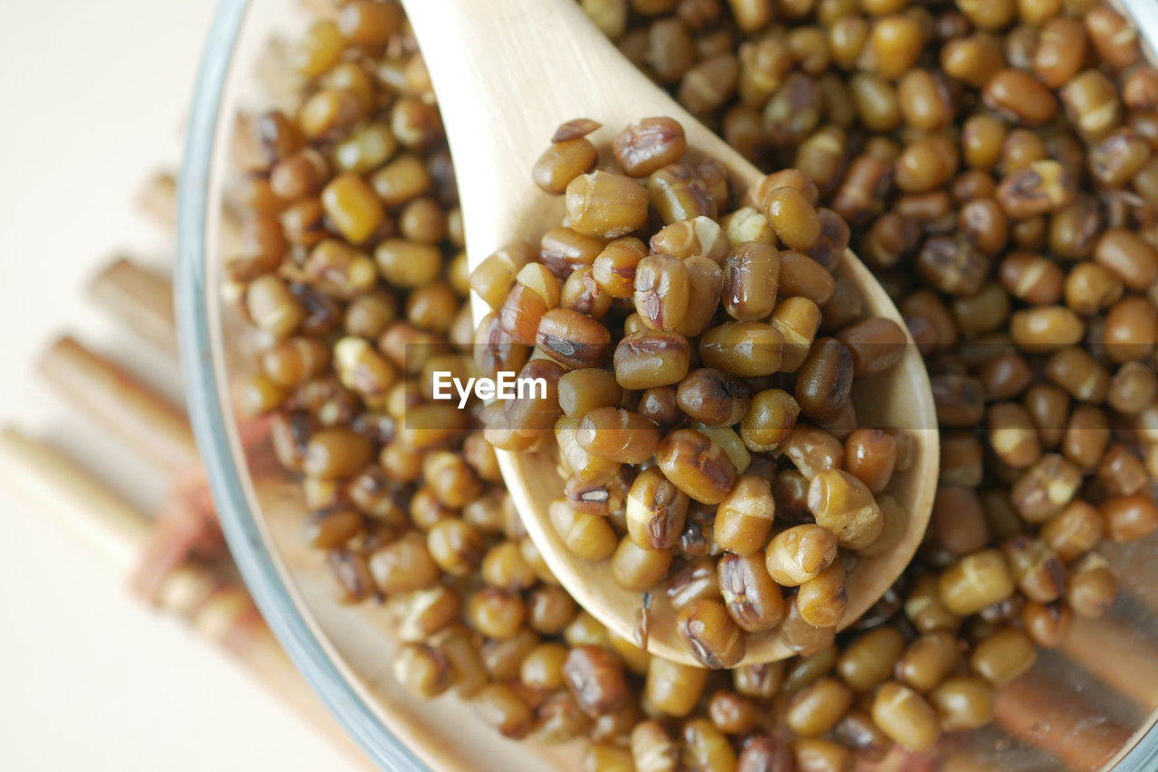 food and drink, food, crop, agriculture, healthy eating, vegetable, wellbeing, freshness, produce, plant, close-up, bean, seed, no people, legume family, fruit, bowl, spoon, indoors, kitchen utensil, chickpea, studio shot, brown, ingredient, meal, dish