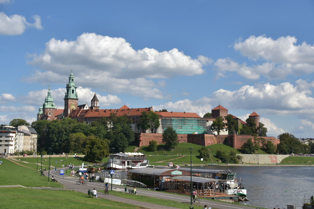 Clock tower of wawel cathedral against sky