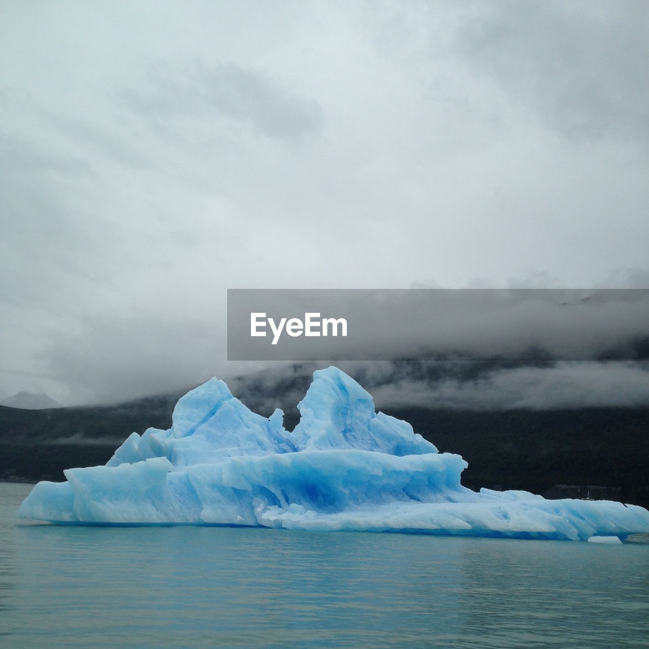 scenic view of sea against mountain