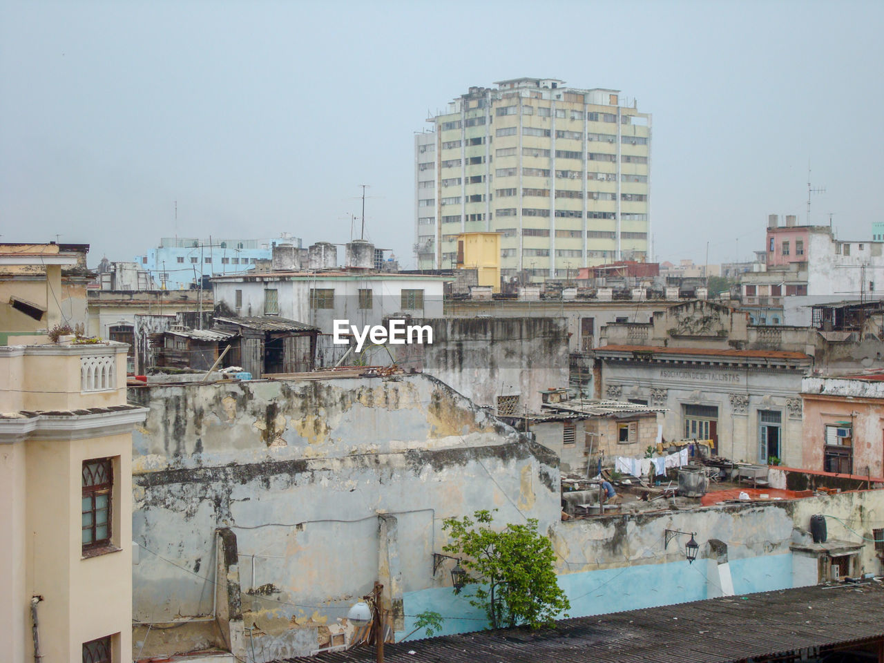 BUILDINGS AGAINST CLEAR SKY IN CITY