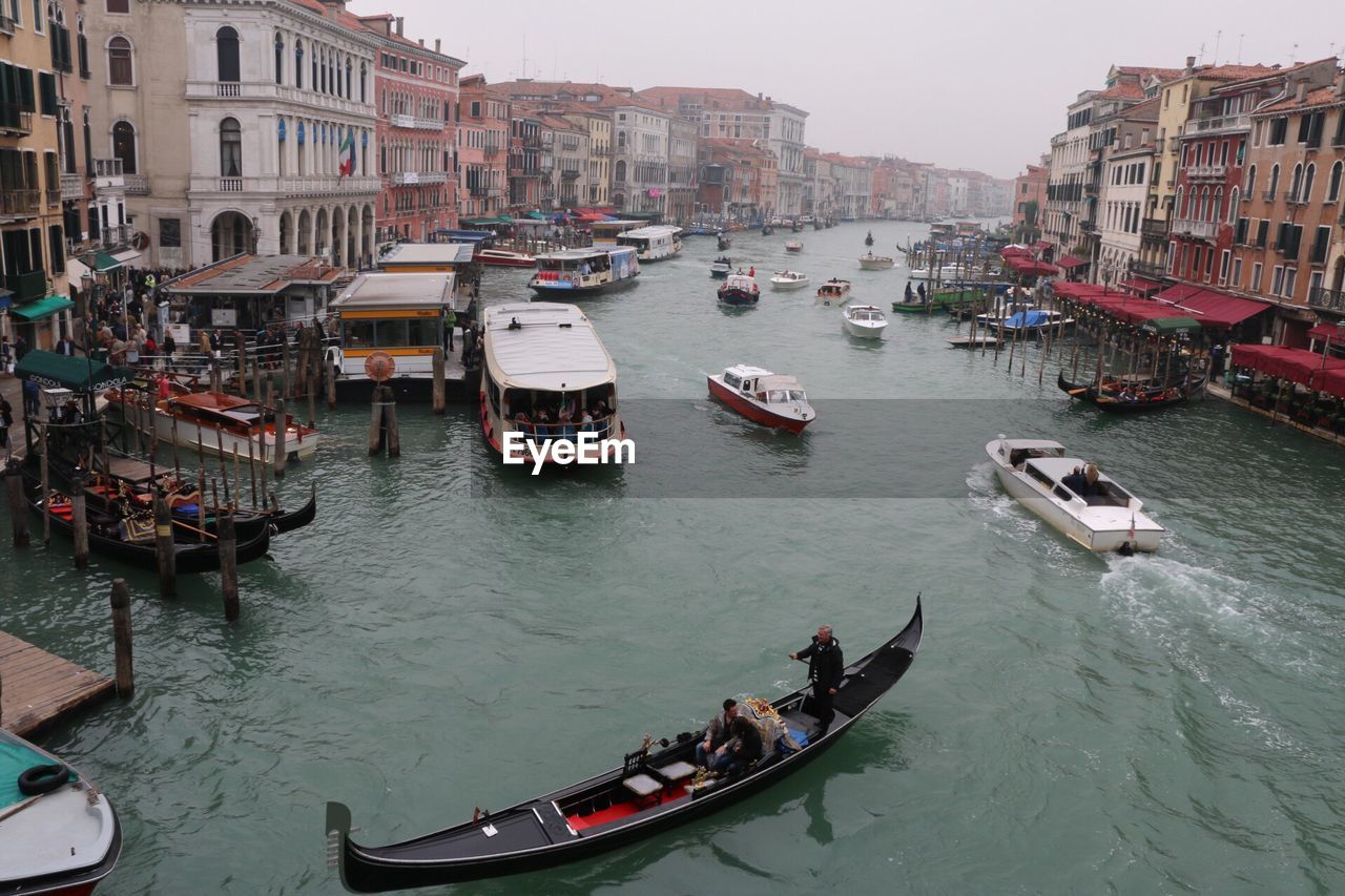 AERIAL VIEW OF BOATS IN CANAL