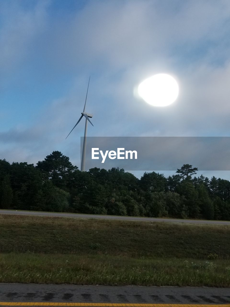 SCENIC VIEW OF FARM AGAINST SKY