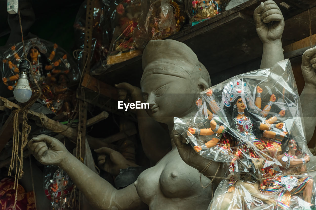 statue, sculpture, no people, human representation, business finance and industry, representation