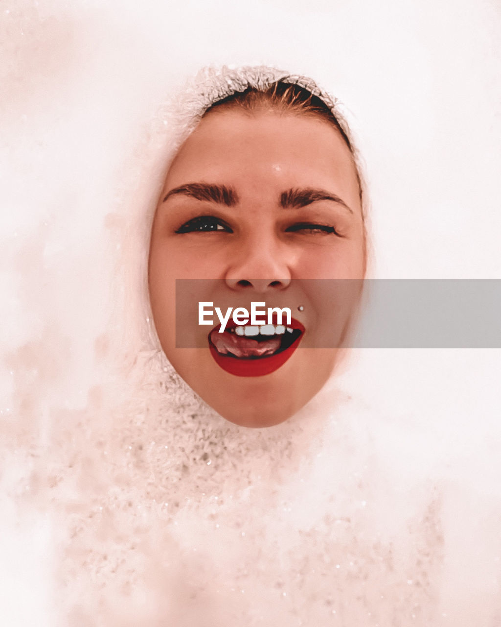 skin, bathtub, bathroom, human face, one person, women, close-up, human head, taking a bath, portrait, domestic bathroom, nose, adult, young adult, body care, soap sud, happiness, smiling, bubble bath, pink, lip, headshot, hygiene, indoors, relaxation, human mouth, lifestyles, wellbeing, domestic room, enjoyment, cheerful, cleaning, human eye, hand, washing, bubble, emotion, water, eyes closed, nature, person, food and drink, home, female, front view, beauty treatment, leisure activity, child, mouth open, spa treatment, photo shoot, make-up, beauty spa, teeth, looking at camera, personal care, skin care, red, fun, finger, wet, blond hair, copy space, laughing, brown hair, smile, portrait photography, freshness
