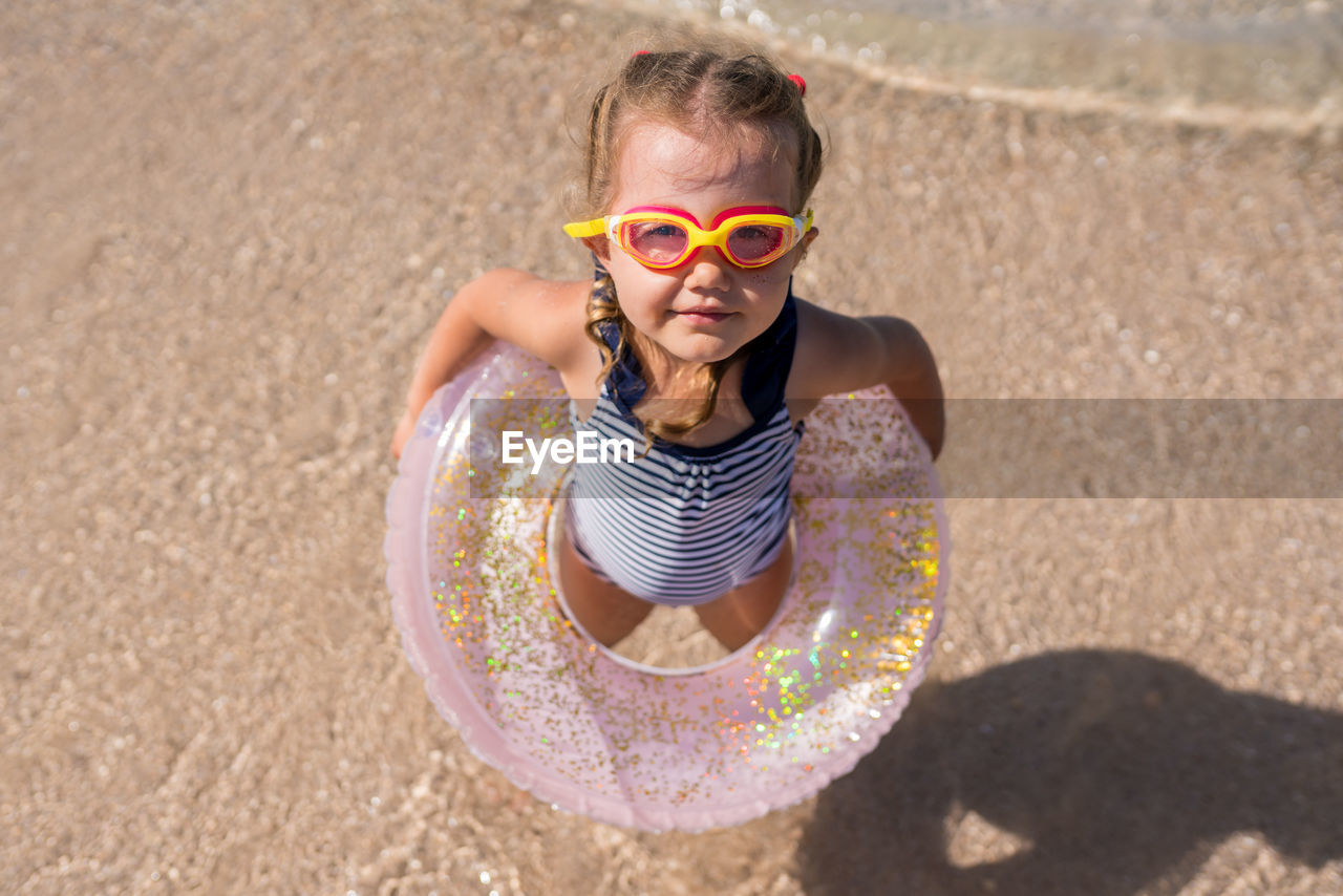 Portrait of girl wearing sunglasses