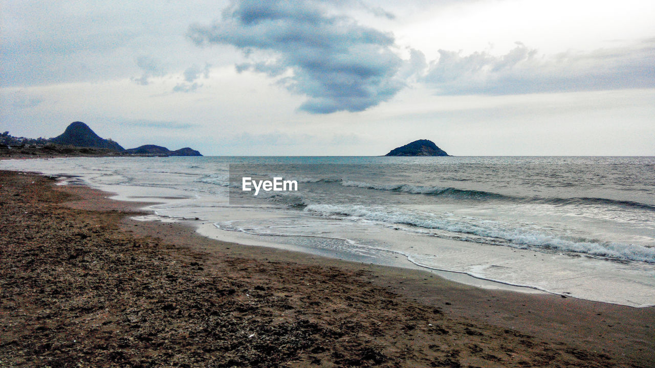 SCENIC VIEW OF BEACH