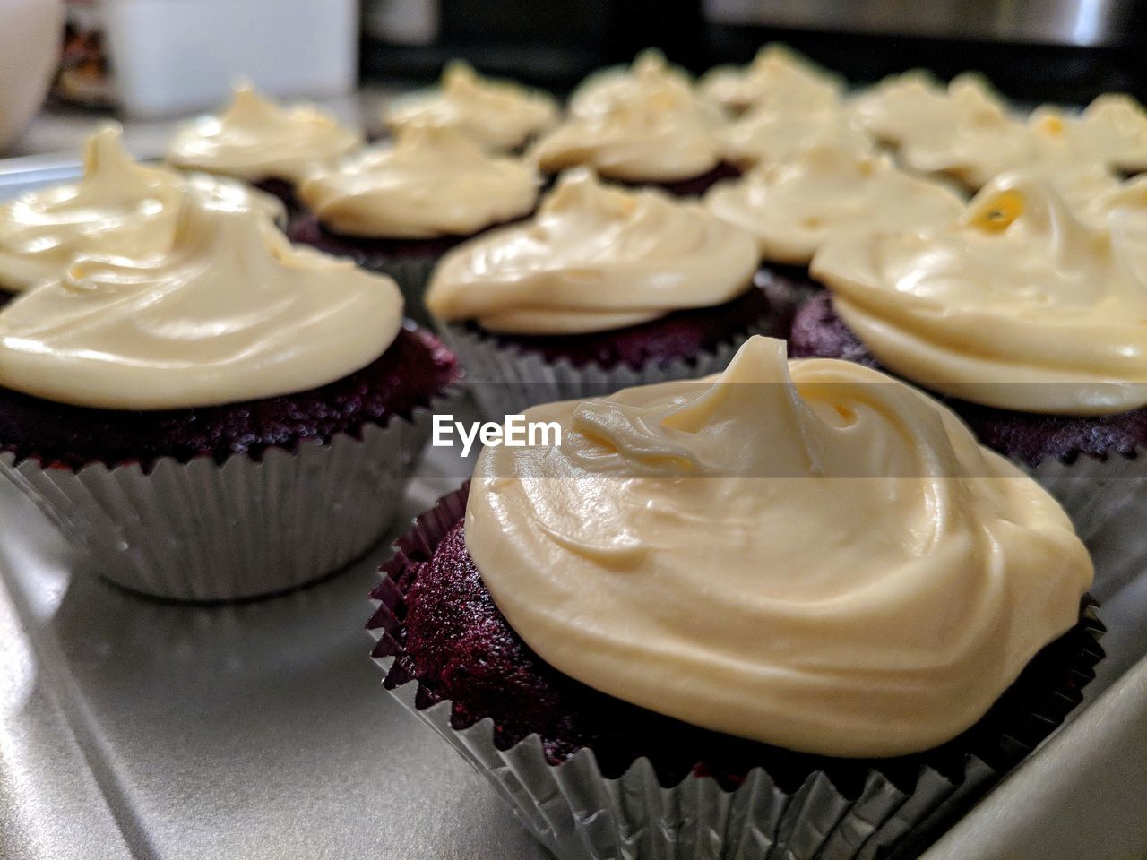 sweet food, sweet, dessert, cake, indulgence, cupcake, temptation, baked, food and drink, food, close-up, freshness, ready-to-eat, unhealthy eating, indoors, cream, still life, focus on foreground, no people, whipped, icing, whipped cream, cupcake holder, snack