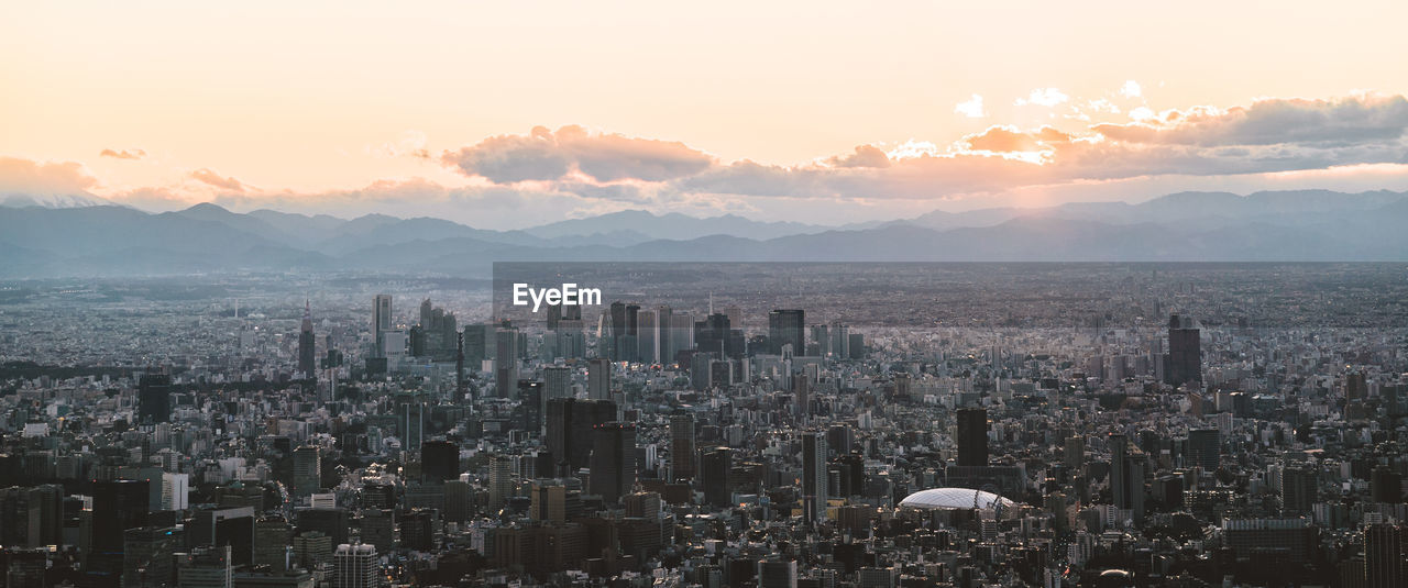 Aerial view of buildings in city