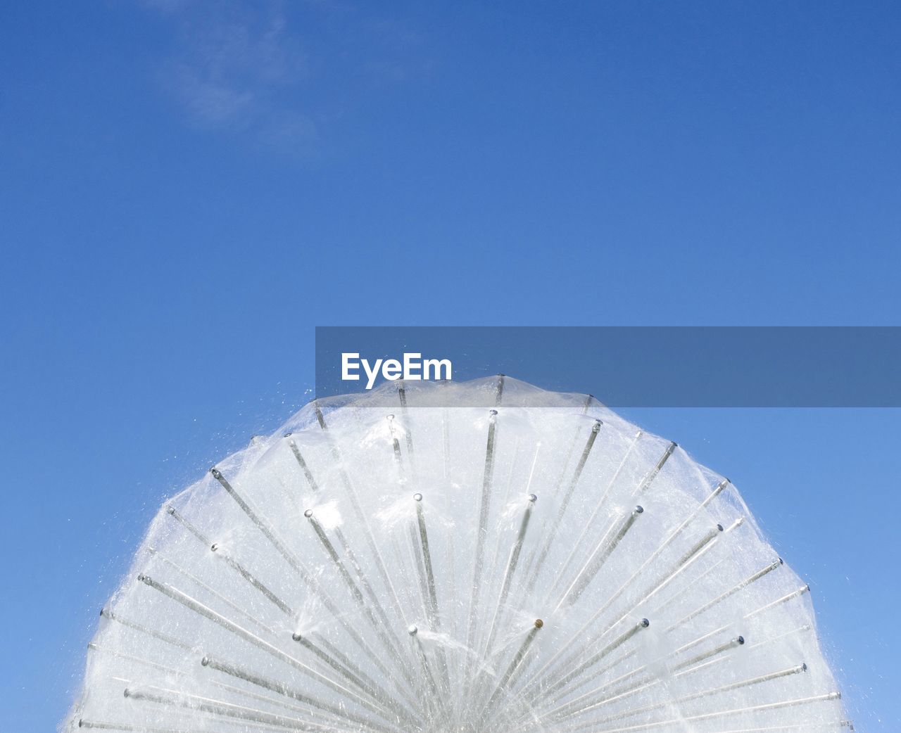 blue, sky, radio telescope, nature, clear sky, no people, day, architecture, outdoors, sunny, antenna, copy space, ferris wheel, cloud, arts culture and entertainment, amusement park, amusement park ride