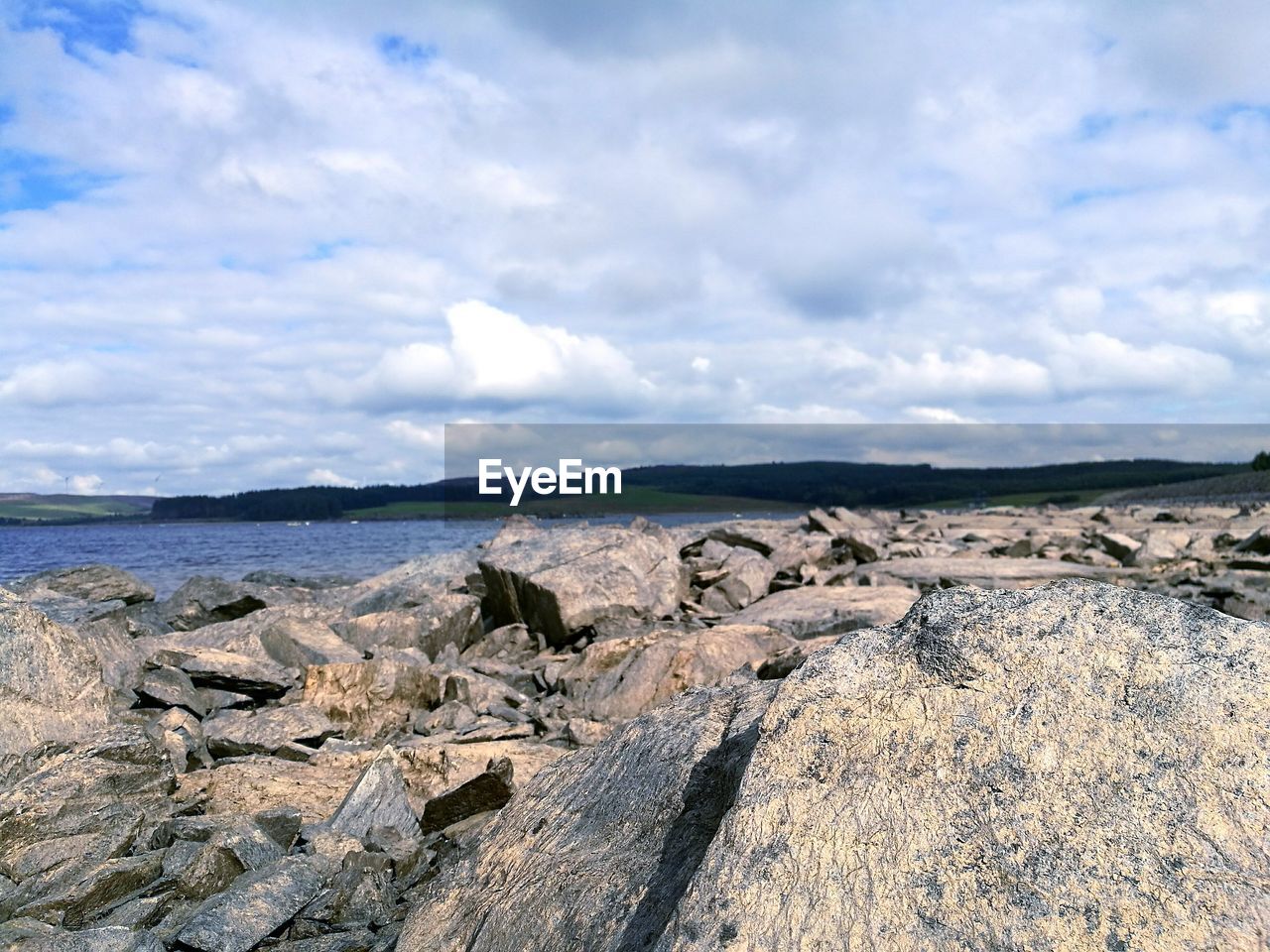 SCENIC VIEW OF LAND AGAINST SKY