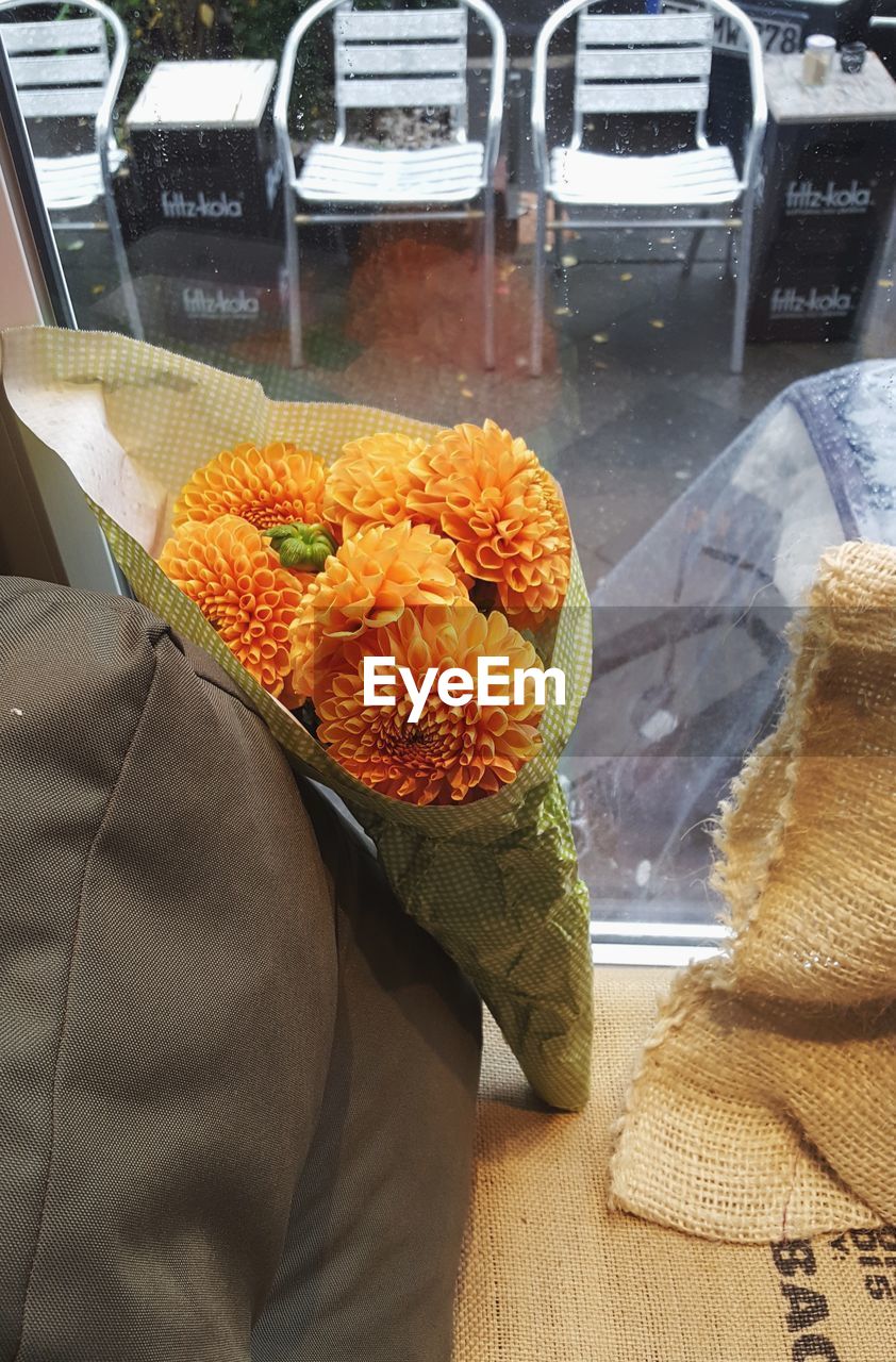 CLOSE-UP OF FLOWERS IN MARKET FOR SALE