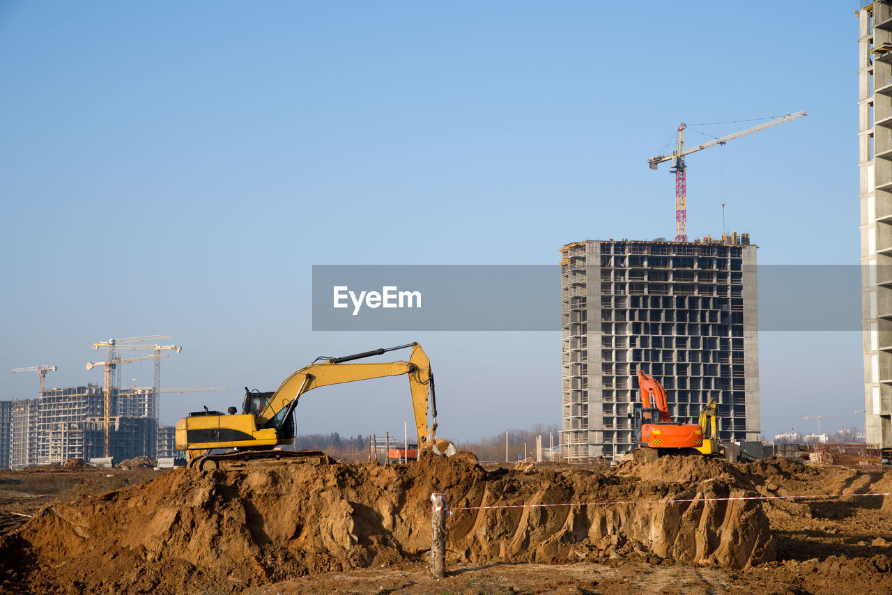 VIEW OF CONSTRUCTION SITE