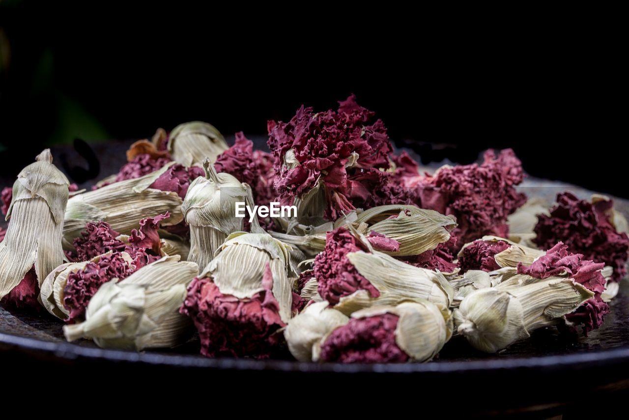 CLOSE-UP OF VEGETABLES FOR SALE AT MARKET