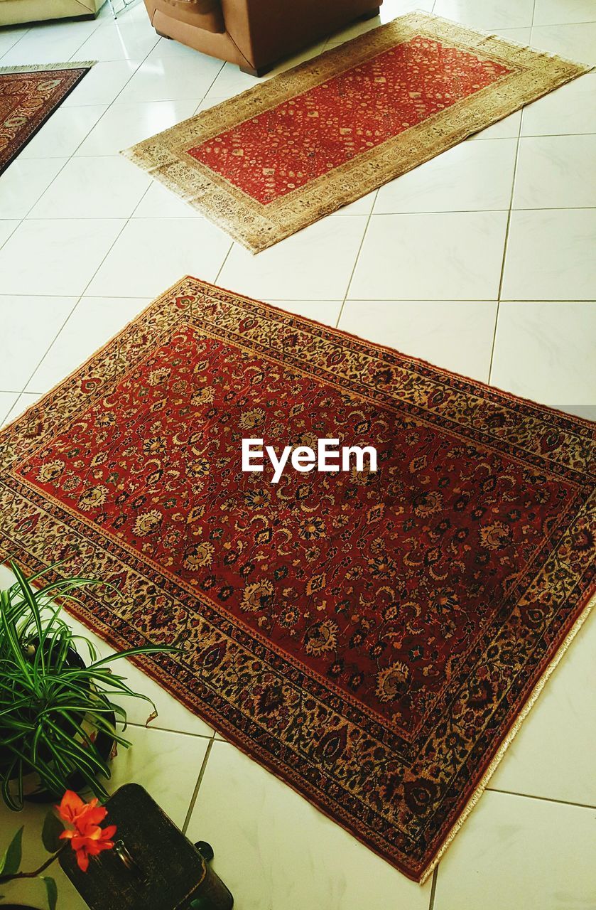 indoors, tiled floor, high angle view, no people, pattern, day, close-up, freshness